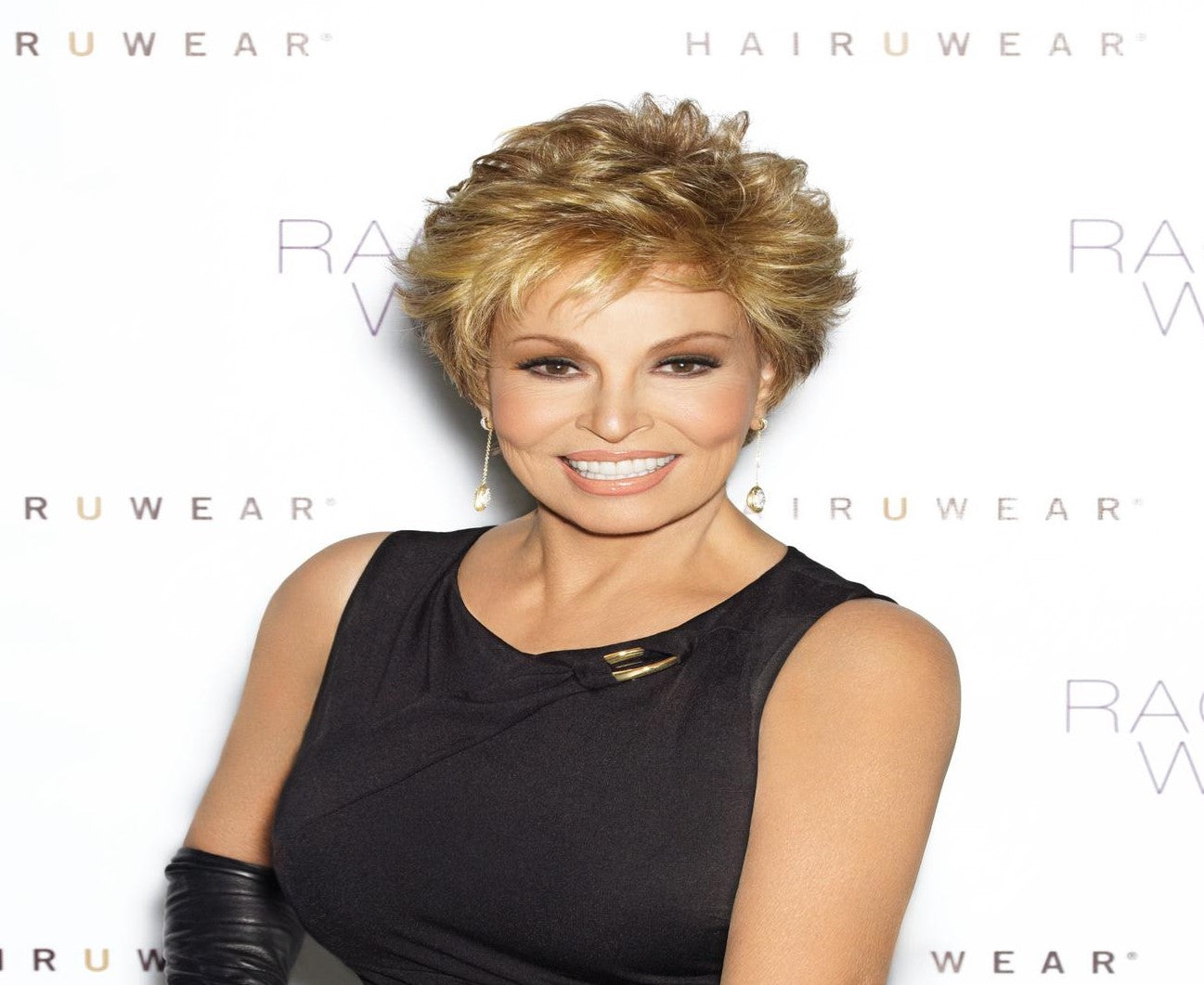 CENTER STAGE A Lace Front Mono Top Hand Tied Synthetic Wig by Raquel Welch
