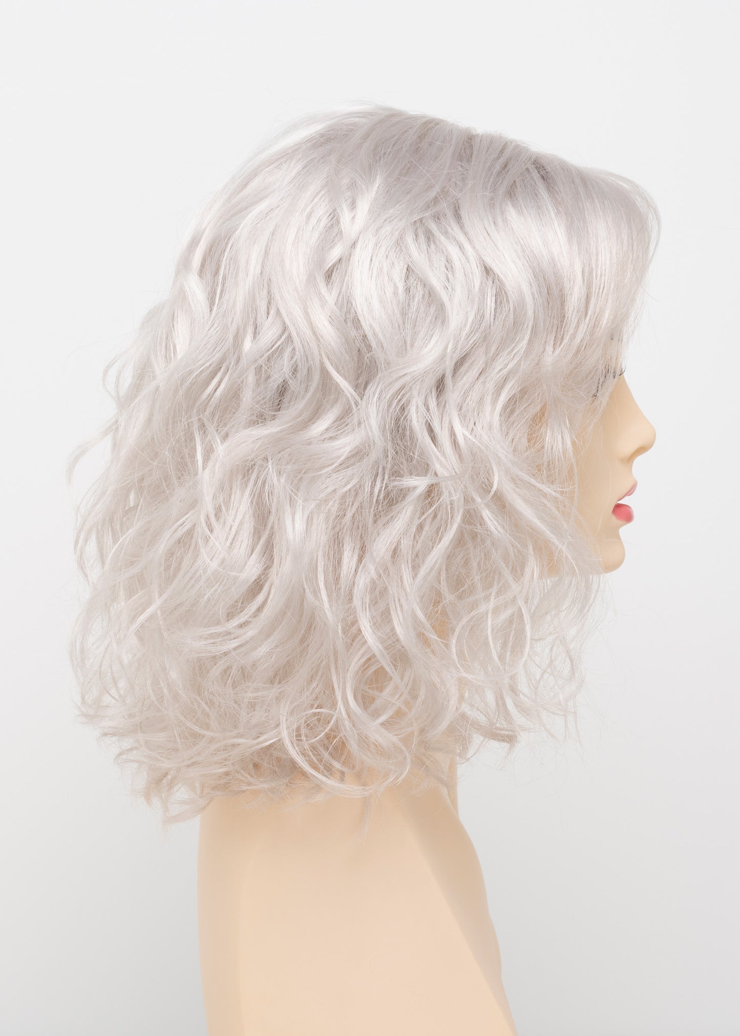 DAKOTA - Lace Front Mono Part Synthetic Wig