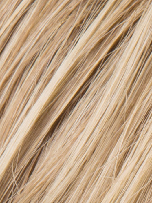 CHAMPAGNE ROOTED 22.26.20 | Light Beige Blonde, Medium Honey Blonde, and Platinum Blonde blend with Dark Roots