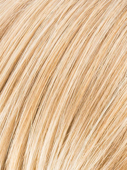 CHAMPAGNE MIX 16.22.26 | Medium Blonde and Light Neutral Blonde with Light Golden Blonde Blend