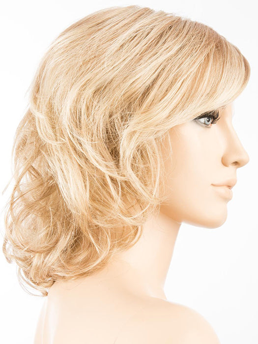 LIGHT HONEY MIX 26.25.20 | Light and Lightest Golden Blonde with Light Strawberry Blonde Blend and Shaded Roots