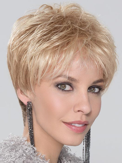With a lace front hairline and the soft pieced out bangs, you have a natural look