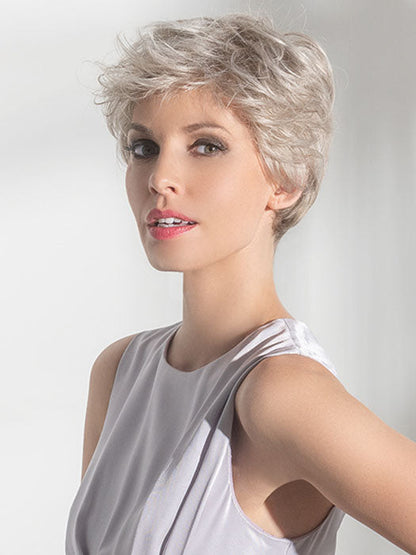 The impeccable ear to ear extended lace front creates styling versatility as well as a seamless, natural hairline