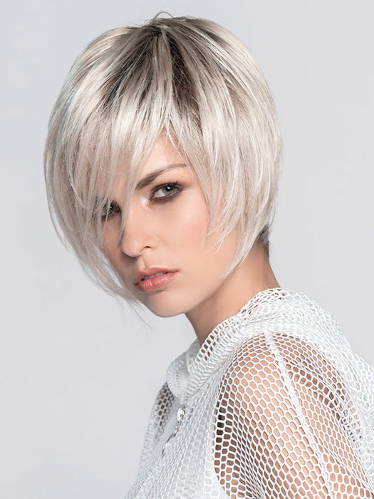 JAVA by ELLEN WILLE in PLATIN BLONDE ROOTED 23.101.60 | Pearl Platinum, Light Golden Blonde, and Pure White Blend