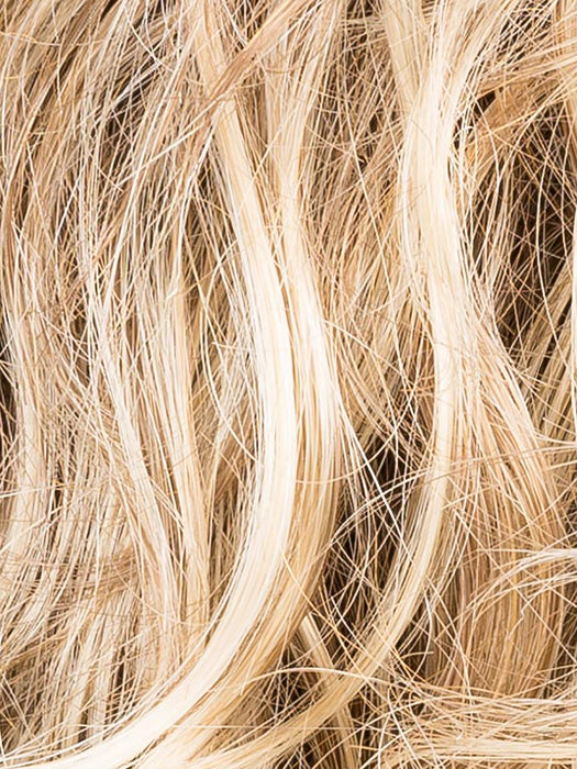 CARAMEL ROOTED 26.22.12 | Light Golden Blonde, Light Neutral Blonde, and Lightest Brown blend with Dark Shaded Roots